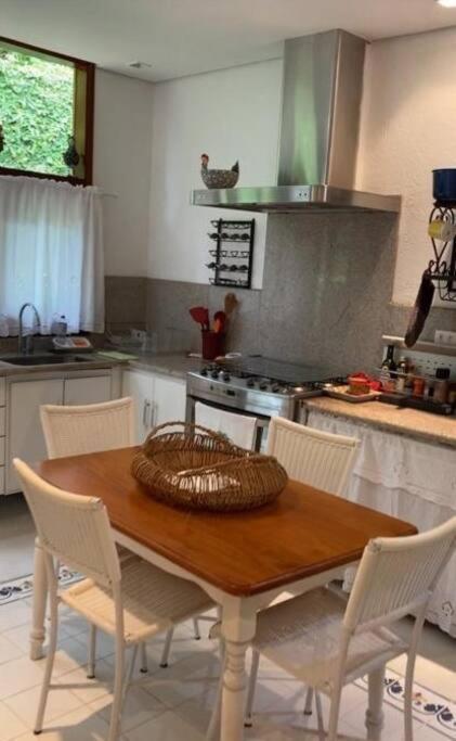 Casa Deliciosa Em Condo C/ Piscina Frente Ao Mar Sao Sebastiao  Esterno foto